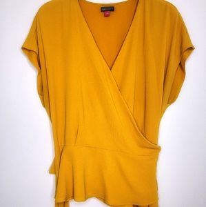 Vince Camuto yellow blouse size XL